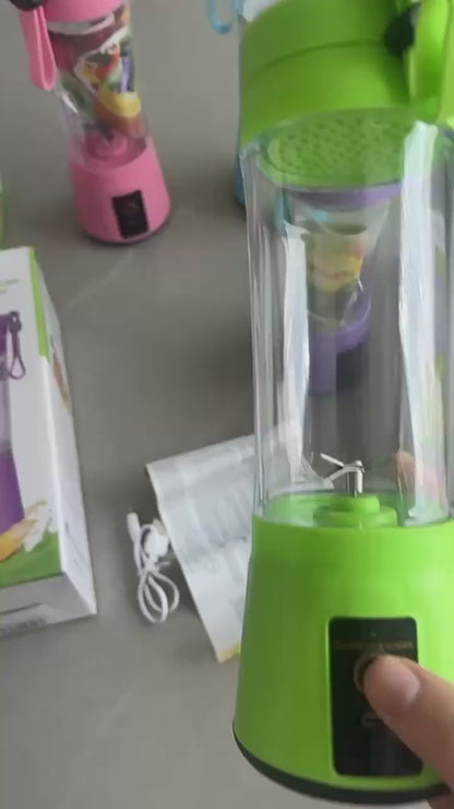 PORTABLE USB FRUIT JUICER
